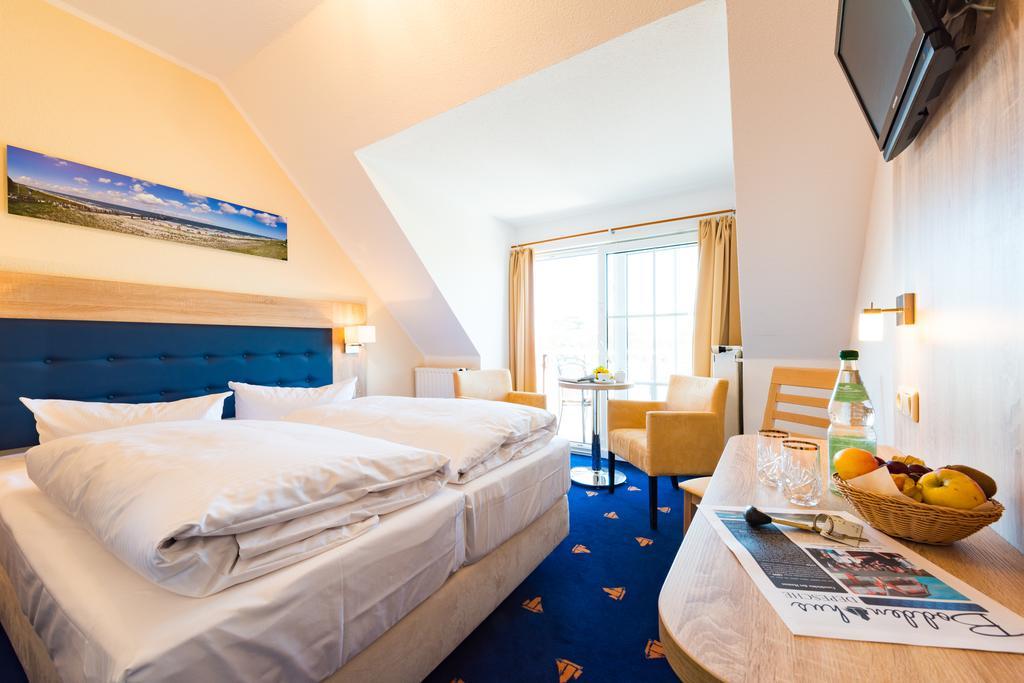 Hotel Boddenhus Garni Zingst Εξωτερικό φωτογραφία