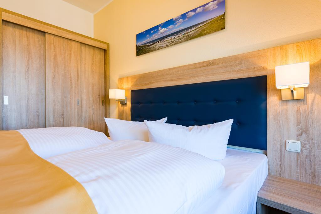 Hotel Boddenhus Garni Zingst Εξωτερικό φωτογραφία