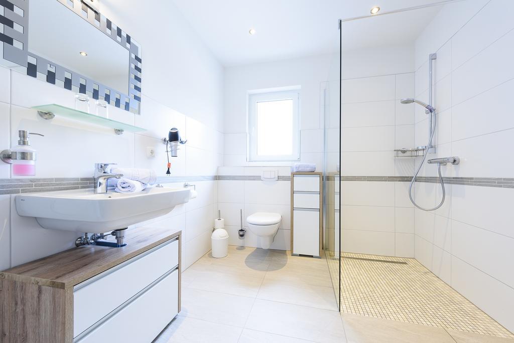 Hotel Boddenhus Garni Zingst Εξωτερικό φωτογραφία