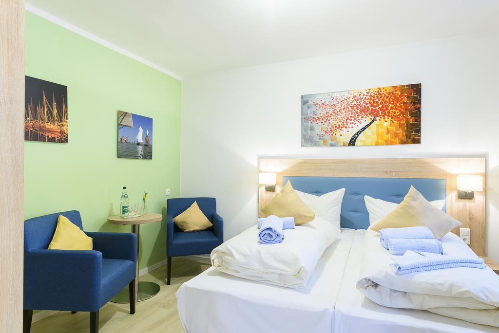 Hotel Boddenhus Garni Zingst Εξωτερικό φωτογραφία